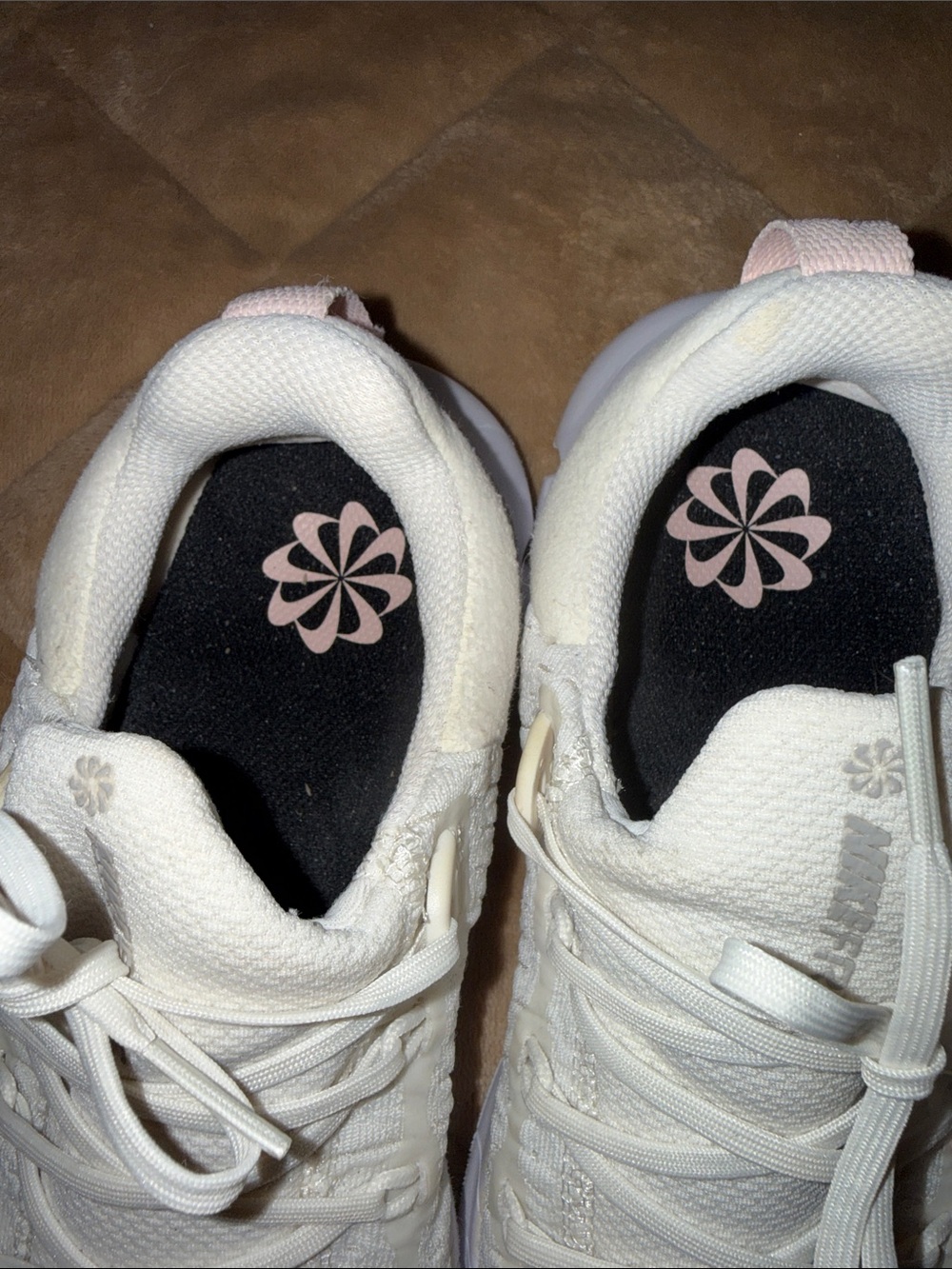 Nike Free RN 5.0 Women's White Knit Sneakers with Subtle Pink Accents - Picture 12 of 12